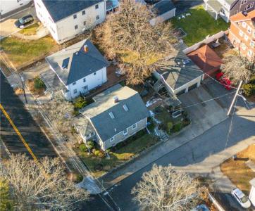 80 Hillside Avenue, Providence, RI 02906, USA