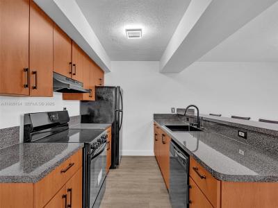 3911 SW 52nd Ave 4-1, Pembroke Park, Flórida 33023, Estados Unidos