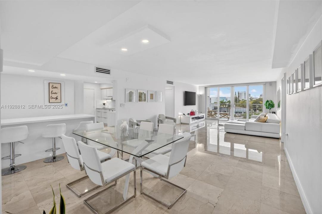 9250 W Bay Harbor Dr 5D, Bay Harbor Islands, Floride 33154, États-Unis