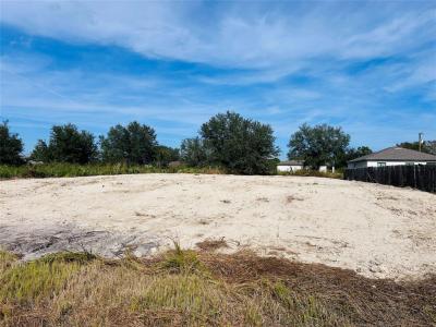 2610 58th St, Lehigh Acres, Florida 33971