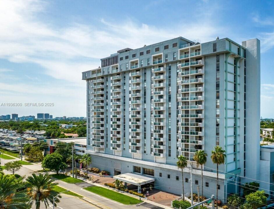 13499 Biscayne Blvd 1013, North Miami, Floride 33181, États-Unis
