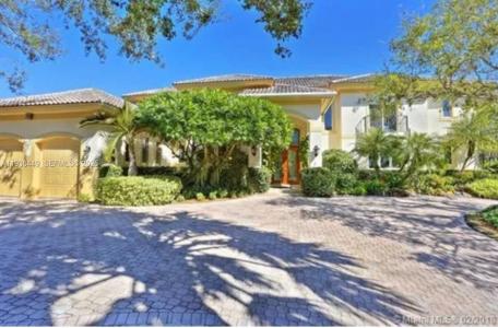 673 Destacada Ave, Coral Gables, Florida 33156, USA