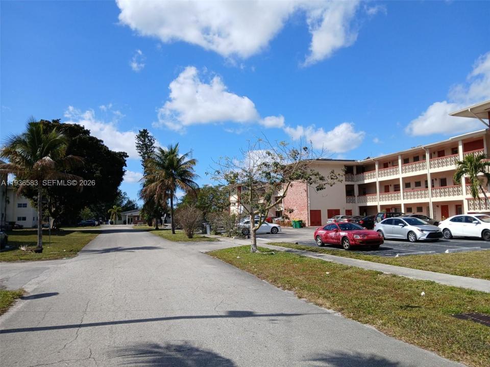 4751 NW 10th Ct 310, Plantation, Floride 33313, États-Unis