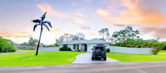 1160 Tyrone St, Port Charlotte, Florida 33952, USA