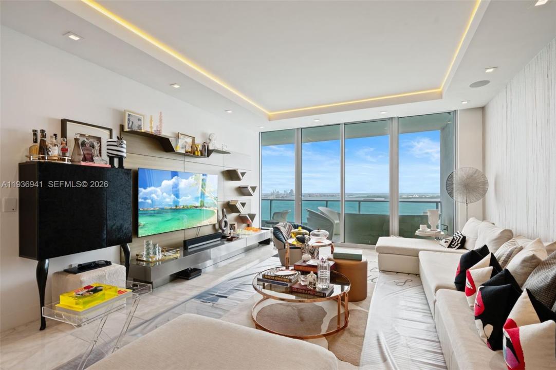 1331 Brickell Bay Dr 2907, Miami, Floride 33131, États-Unis