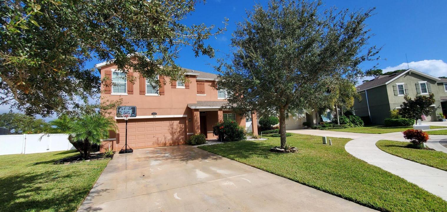 1615 Lexington SW Square, Vero Beach, Florida 32962