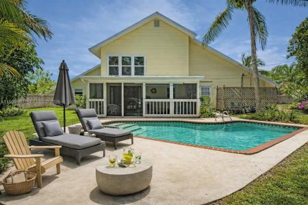 8075 SE Palm St, Hobe Sound, Florida 33455