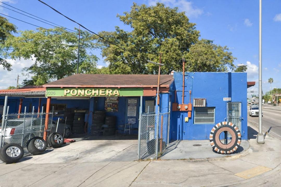 1650 NW 27th Ave, Miami, Florida 33125, USA