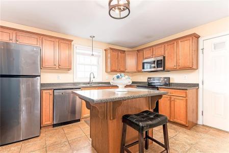 10 Josephine Drive 2D, Charlestown, RI 02813, USA