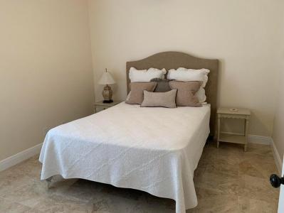 3950 Horse Trail, Loxahatchee, Florida 33470