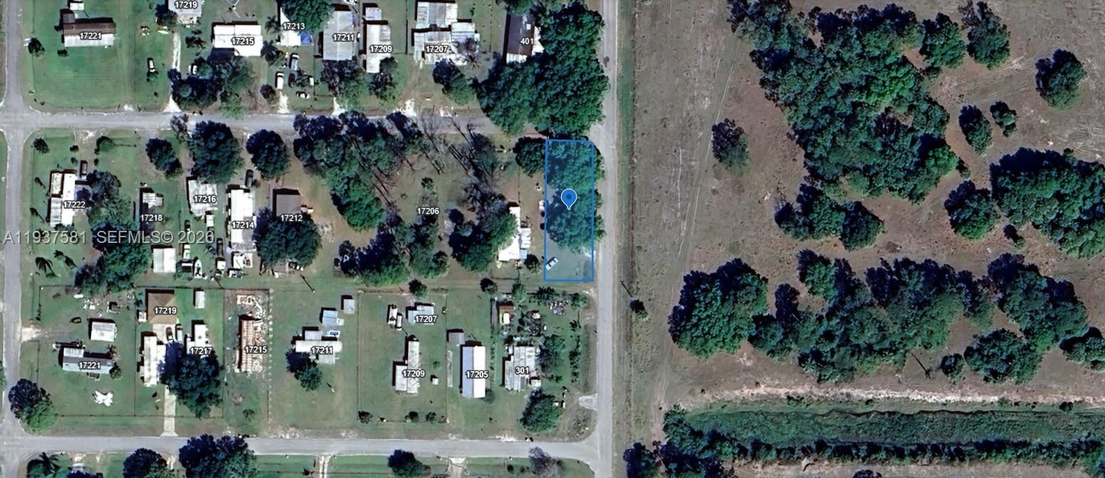 323 Jordan Ter, Okeechobee, Flórida 34974, Estados Unidos