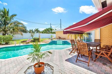 5320 NE 16th Ter, Fort Lauderdale, Florida 33334, USA