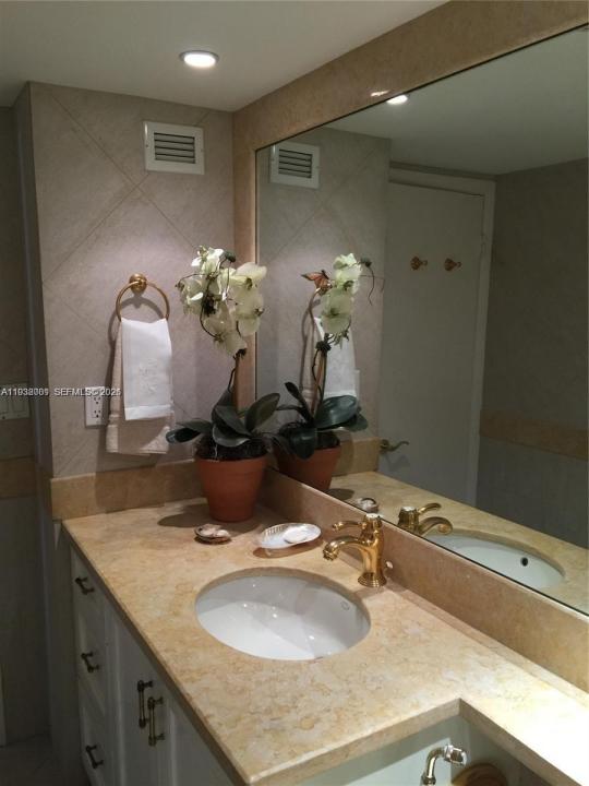1121 Crandon Blvd F1107, Key Biscayne, 플로리다 33149, 미국