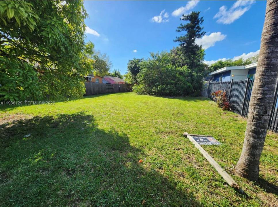 120 NE 56th St, Miami, Florida 33137, USA