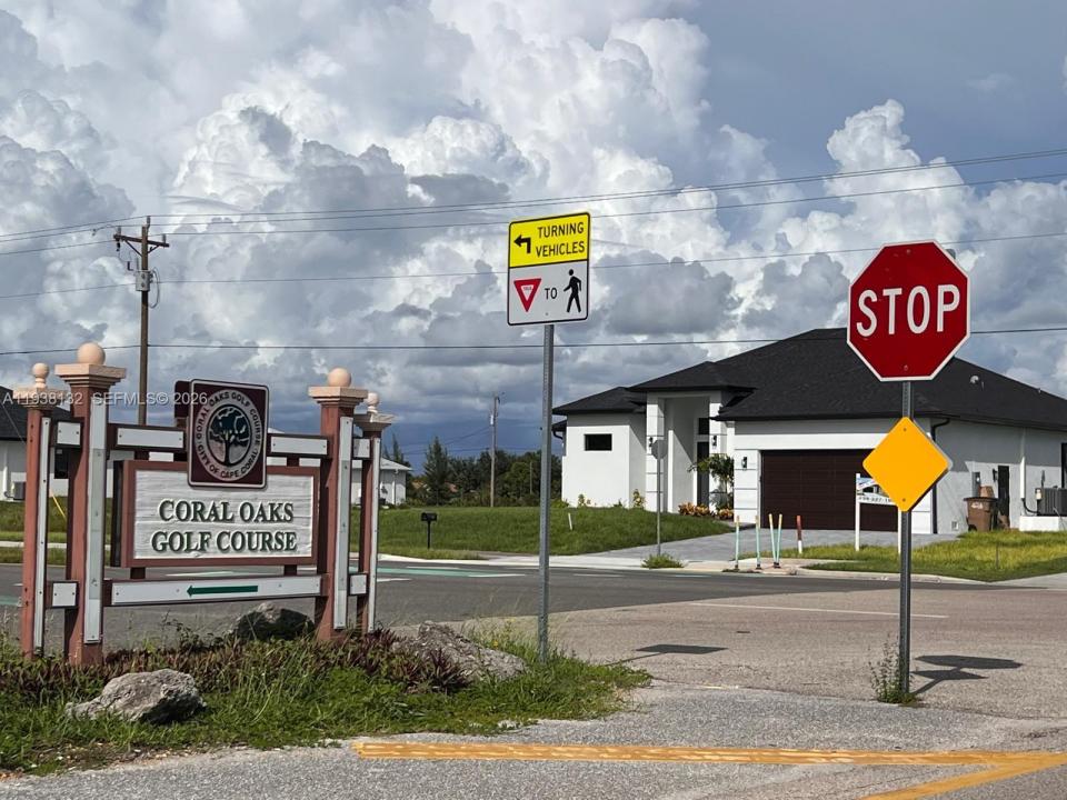 2703 Van Buren PKWY, Floride 33993, États-Unis