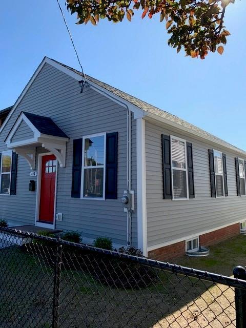 415 Warren Avenue, East Providence, Rhode Island 02914, Estados Unidos