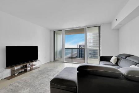 1830 S Ocean Dr 2005, Hallandale Beach, Florida 33009