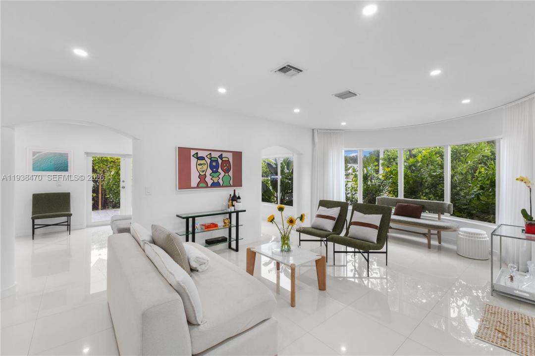741 NE 87th St, Miami, Floride 33138, États-Unis
