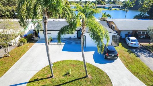 1511 NW 87th Way, Pembroke Pines, فلوريدا 33024, الولايات المتحدة