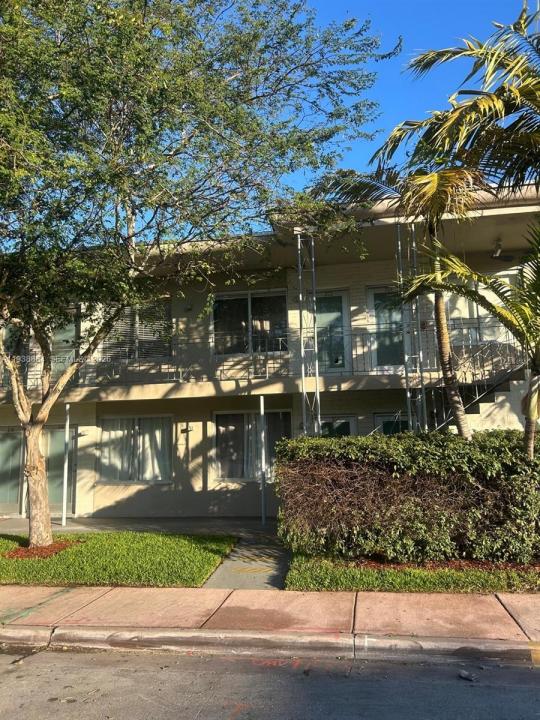 801 15th St 202, Miami Beach, Floride 33139, États-Unis