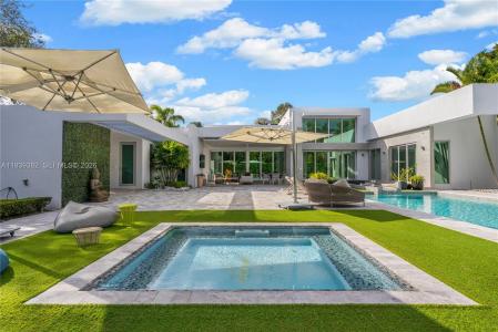 7218 SW 102nd St, Pinecrest, Florida 33156, USA