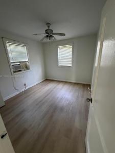 Hollywood, Florida 33019, USA