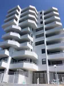 6830 Indian Creek Dr 5B, Miami Beach, Florida 33141, USA