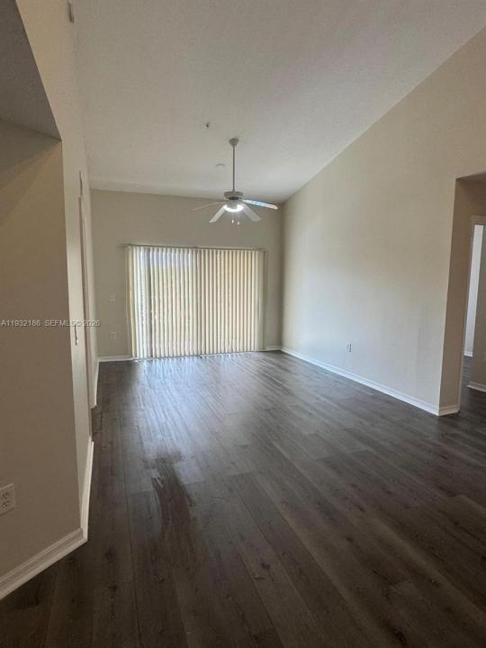 4041 San Marino Blvd 308, West Palm Beach, Florida 33409, USA