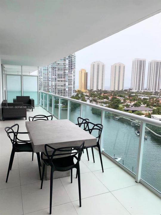 400 Sunny Isles Blvd 1120, Sunny Isles Beach, Floride 33160, États-Unis