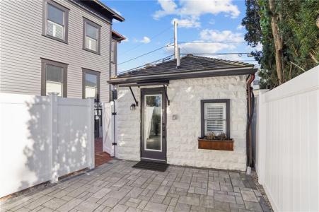 6 Cross Street, Newport, RI 02840, USA