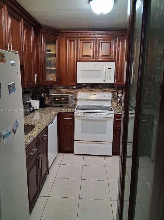 1400 Saint Charles Pl 524, Pembroke Pines, Floride 33026, États-Unis