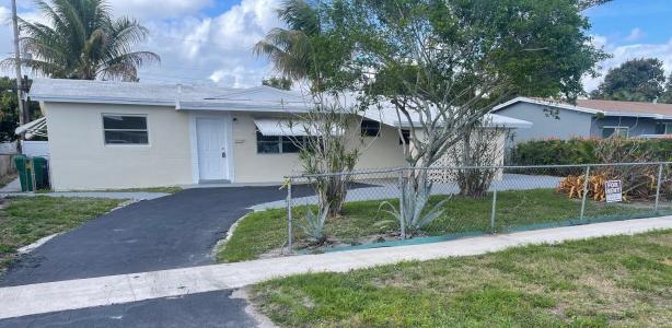 4961 NW 15th Street, Lauderhill, Florida 33313