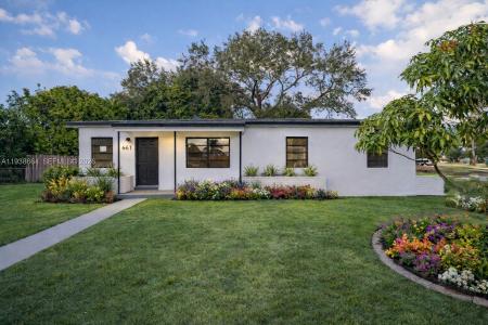 661 NW 191st St, Miami Gardens, Florida 33169, USA