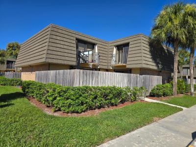 629 6th Way, West Palm Beach, Florida 33407, USA