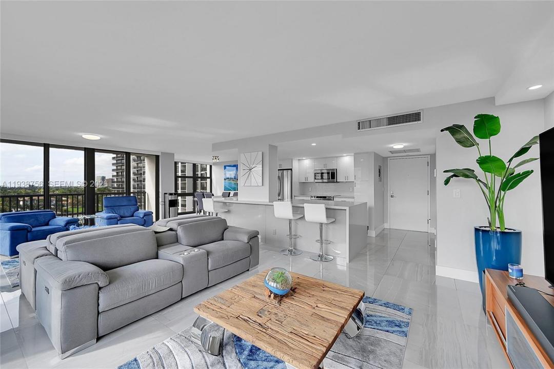 2049 S Ocean Dr 701, Hallandale Beach, Floride 33009, États-Unis