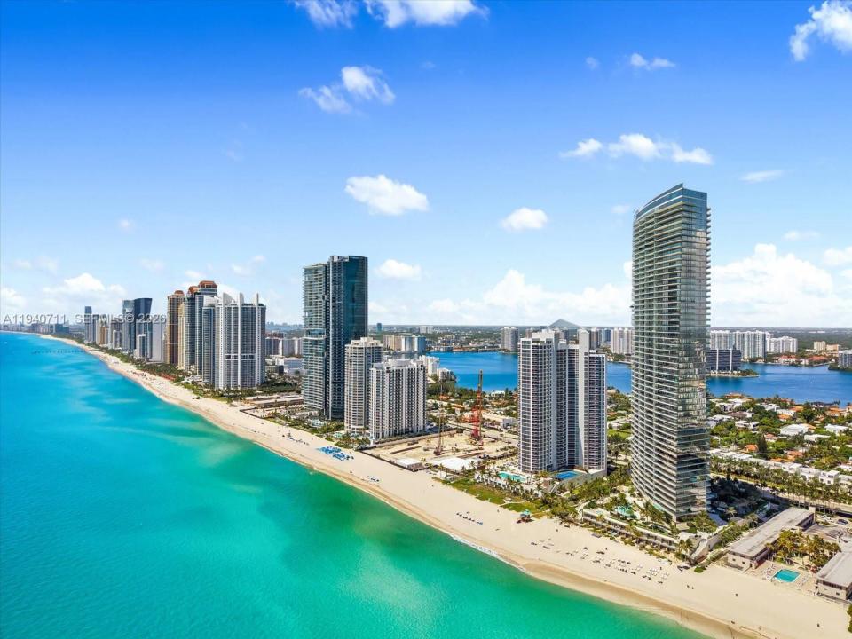 18975 Collins Ave 302, Sunny Isles Beach, Florida 33160, Stati Uniti