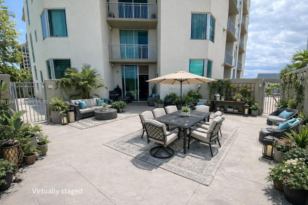 9066 SW 73rd Ct 805, Miami, Floride 33156, États-Unis