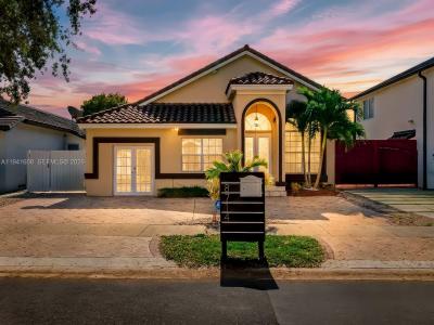 8714 NW 153rd Ter 1, Miami Lakes, Florida 33018, Estados Unidos