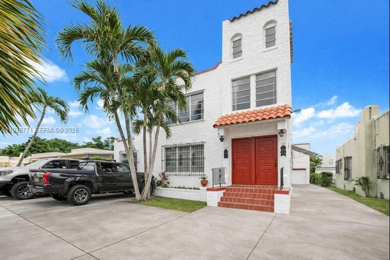 1736 SW 9th St, Miami, Florida 33135, USA