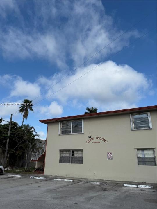 2915 Plunkett St 12A, Hollywood, Florida 33020, USA