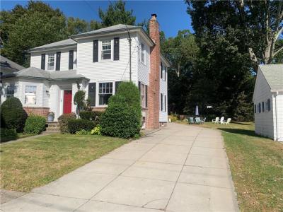 31 Elmcrest Avenue, Providence, RI 02908, USA