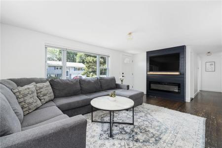 340 Old Mill Lane, Portsmouth, RI 02871, USA