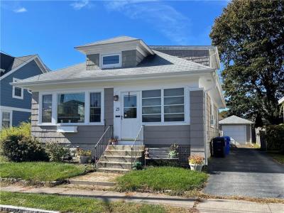 25 Elinora Street, East Providence, RI 02915, USA