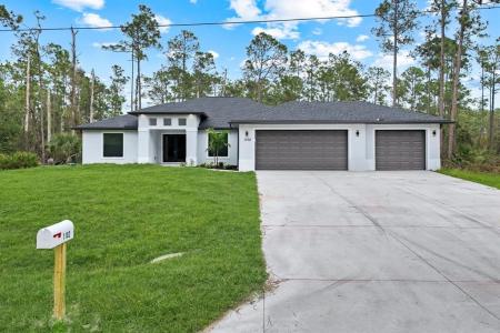 1102 Edison Ave, Lehigh Acres, Florida 33972