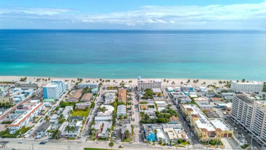 334 Oregon Street 1-5, Hollywood, Florida 33019