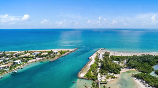 18011 N Highway A1a, Inlet Village, Jupiter, Florida 33477