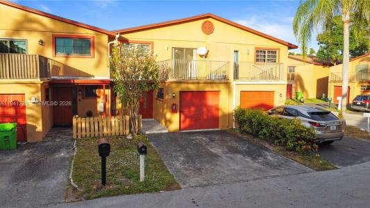 8011 NW 27th Pl, Sunrise, Florida 33322, USA