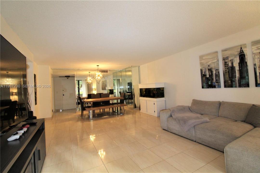2500 Parkview Dr 315, Hallandale Beach, Flórida 33009, Estados Unidos