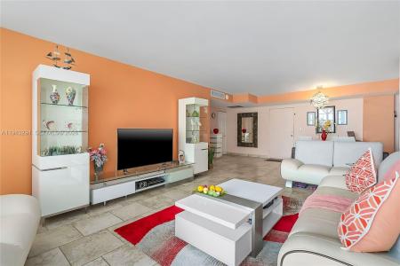 230 174th St 1520, Sunny Isles Beach, Florida 33160, USA