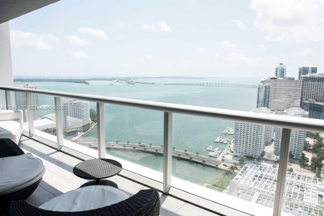 495 Brickell Ave 3805, Miami, Floryda 33131, USA